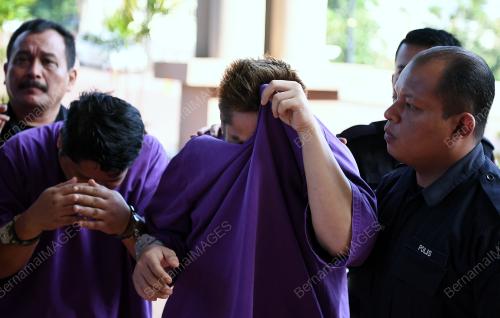 PH02_17102017_MAHKAMAH_BN201710168602