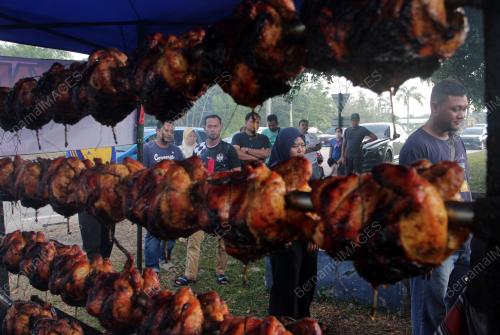 AYAM GOLEK MADU BUNOHAN