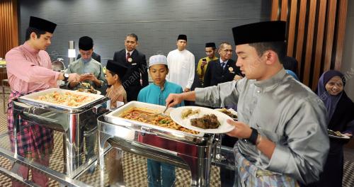 PH02_18072014_RAMADAN