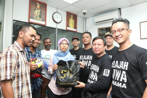 PH02_18072017_KEMBARA