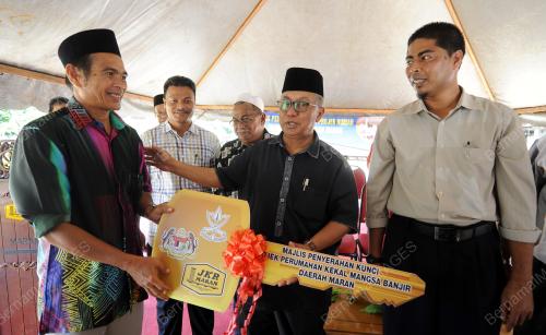PH02_18122015_ISMAIL