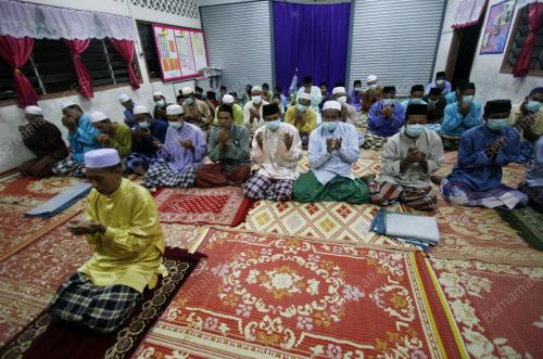 SOLAT HAJAT H1N1