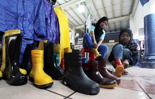 PH02_19122014_KASUT_GETAH