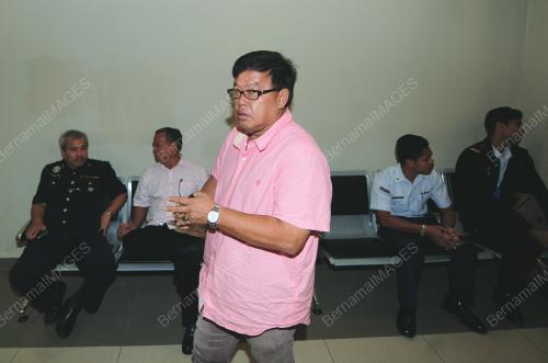PH02_20012017_MAHKAMAH