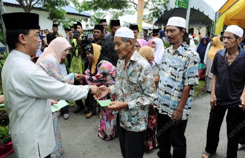 TENGKU ABDULLAH SULTAN AHMAD SHAH