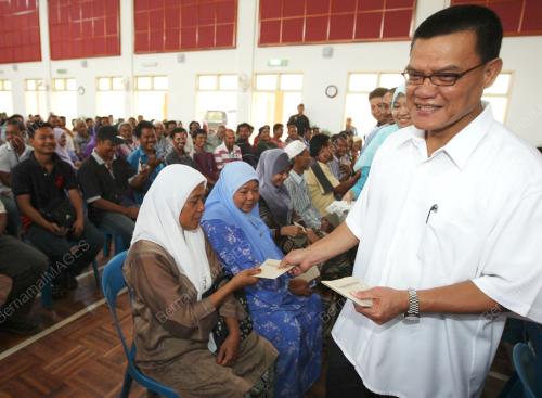 ADNAN YAAKOB