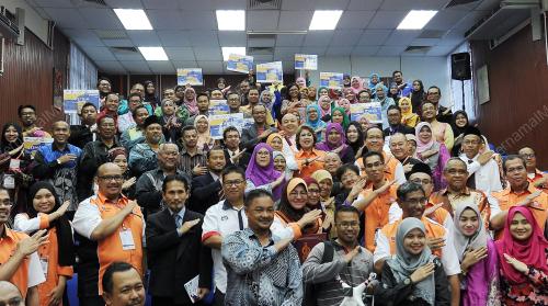 PH02_22092016_BERGAMBAR