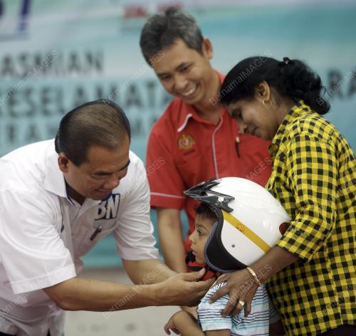 PH02_23042015_ADVOKASI