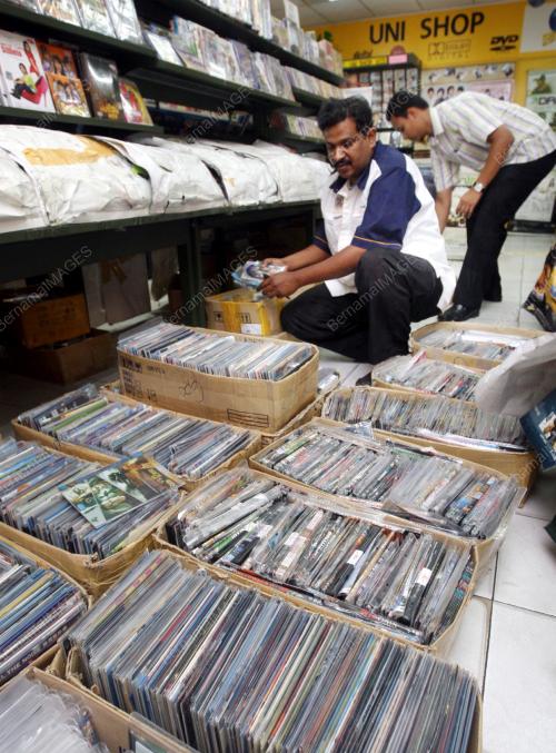 OPERASI RAMPAS VCD & DVD