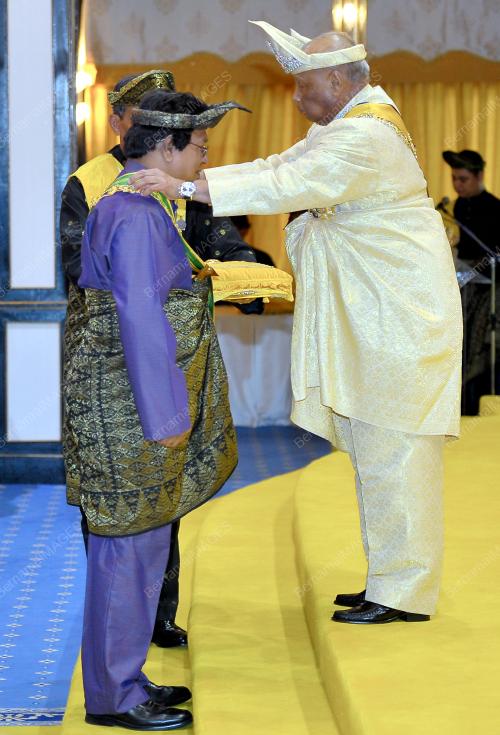 PH02_24102012_SULTAN_PAHANG
