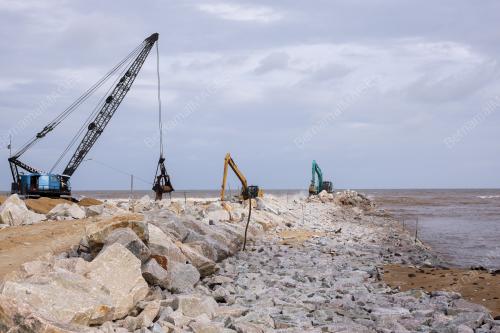 PROJEK PENGAWALAN HAKISAN PANTAI KG TANJUNG BATU, NENASI