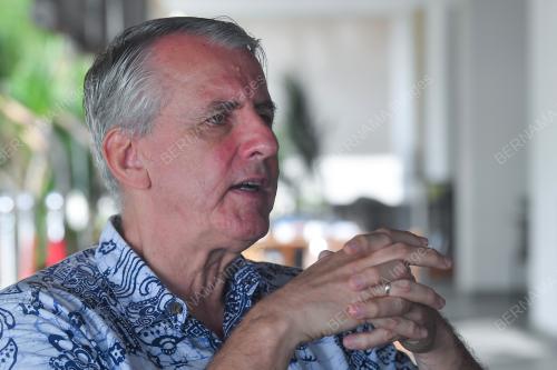 DR PETER BLOMEYER