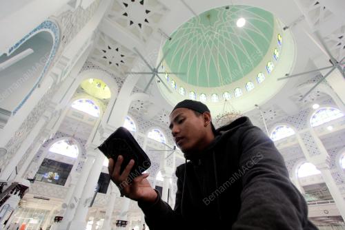MENGAJI ALQURAN