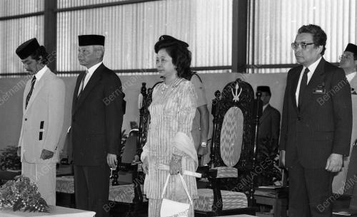PH02_25062015_AGONG_LAWAT