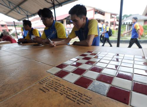 PH02_25112016_SEKOLAH