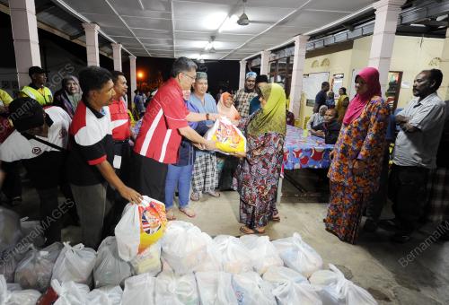 PH02_26012017_BANJIR