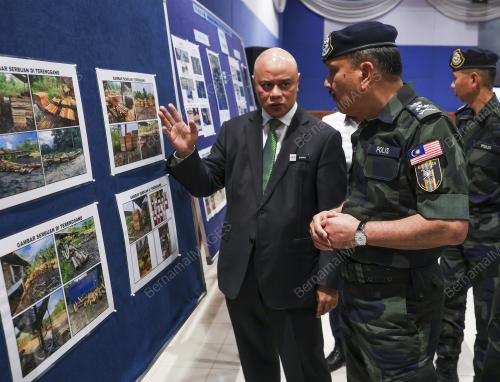 DATUK SERI AZMI ABU KASSIM