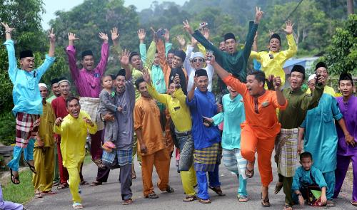 PH02_28072014_RAYA