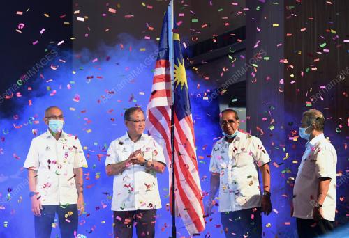 DATUK SERI WAN ROSDY WAN ISMAIL
