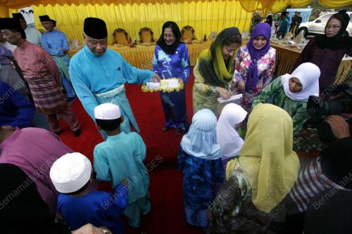 SULTAN AHMAD SHAH