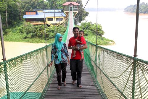 PH02_28092014_JAMBATAN