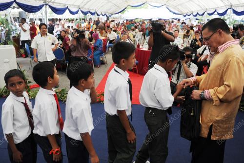 PH02_30012012_SUMBANGAN