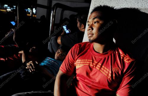 PH02_30102014_BOLA