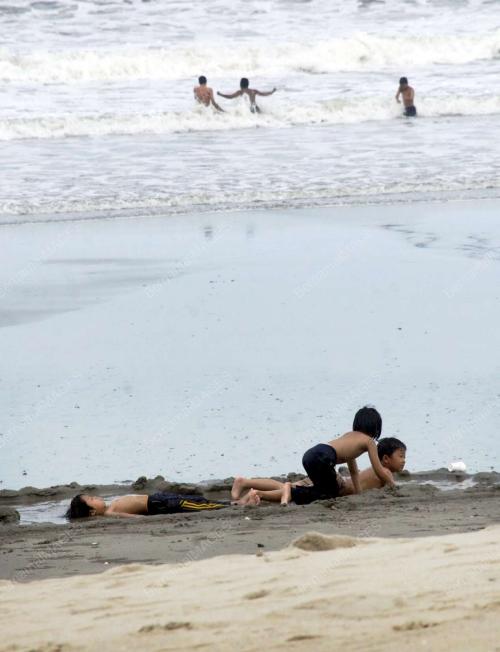 PANTAI BESERAH