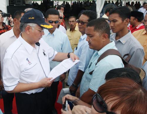 DATUK SERI MOHD NAJIB TUN ABDUL RAZAK