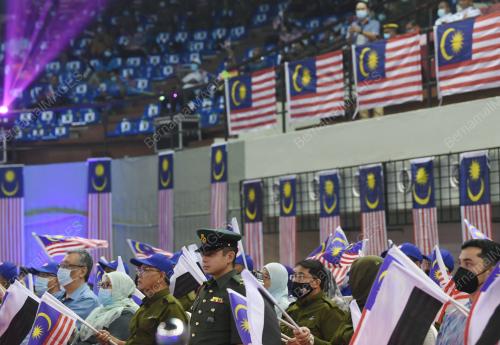 TENGKU HASSANAL IBRAHIM ALAM SHAH AL-SULTAN ABDULLAH
