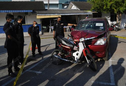POLIS SIDANG MEDIA PEMANDU MABUK