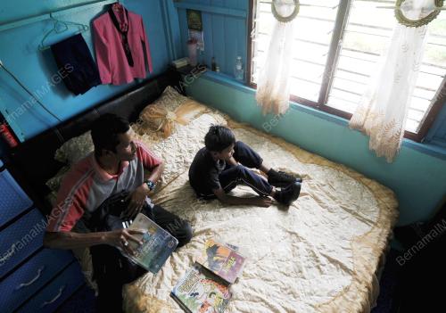 PH03_02012016_SEKOLAH