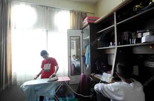 PH03_02012017_SEKOLAH