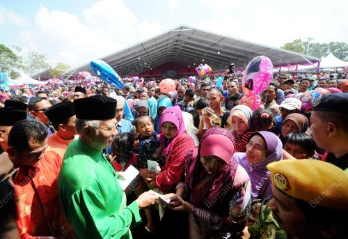 PH03_02082015_PM_RAYA