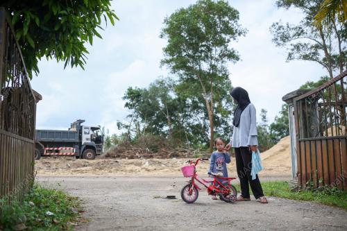 PENGUMPULAN PASIR - PENDUDUK KG BKT PALAS TERGANGGU