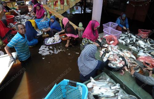 PH03_03022017_BANJIR