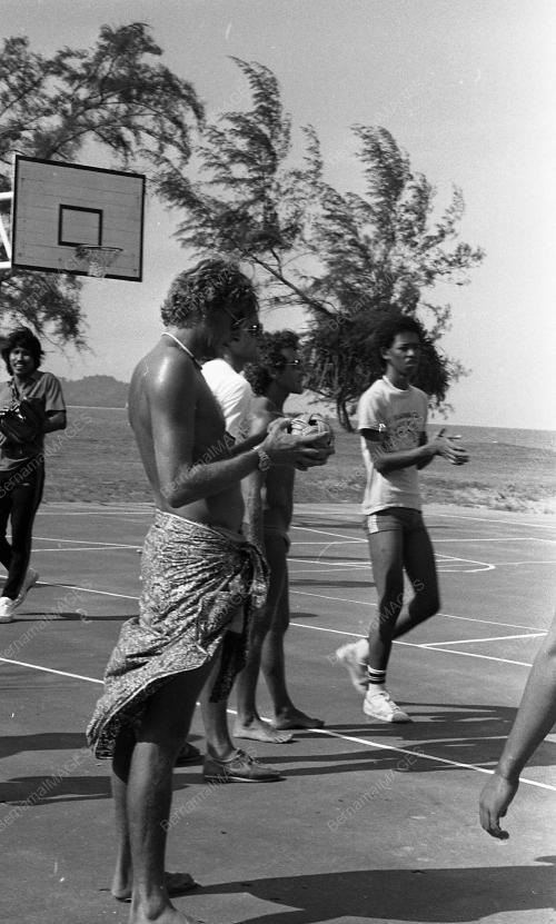 PELANCONG