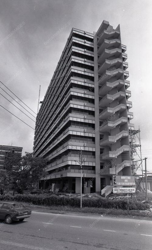 BANGUNAN