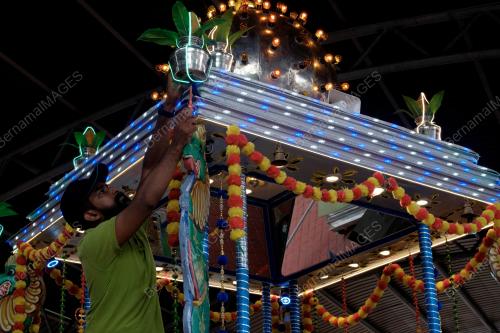 MENYELENGGARA PEDATI THAIPUSAM