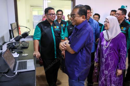 DATUK SERI MOHAMED KHALED NORDIN