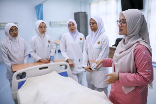 DR RASHIDAH MOHD YUSOFF