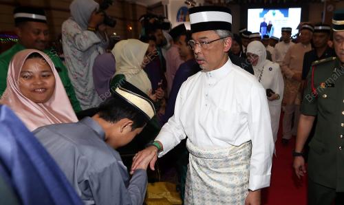 PH03_05062019_AGONG