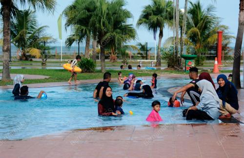 TINJAUAN AKTIVITI KOLAM MANDI