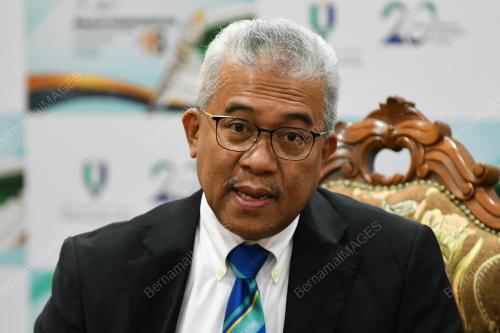 PROF DATUK TS DR YUSERRIE ZAINUDDIN