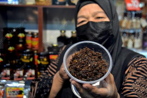 KHATIJAH SILEK
