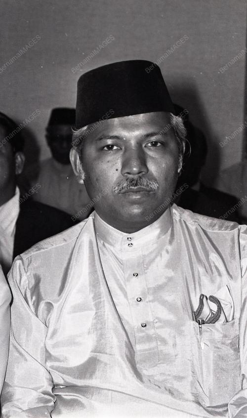 TENGKU ABDULLAH