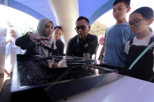 PH03_06102019_SAINS