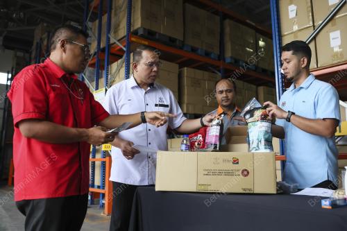 PERSEDIAAN MENGHADAPI MONSUN TIMUR LAUT