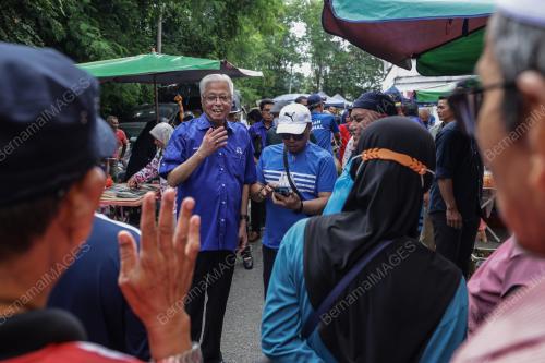 DATUK SERI ISMAIL SABRI YAAKOB