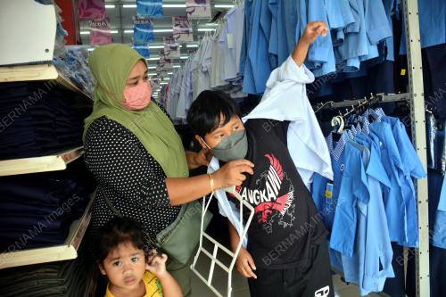 TINJAUAN PERSIAPAN SESI PERSEKOLAHAN 2022